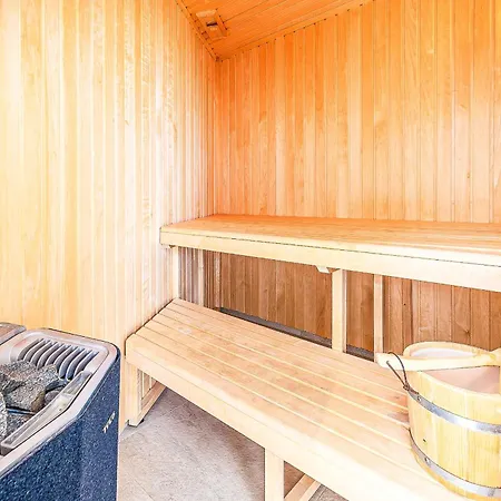 Promenadenvilla 03 04 * Lubeka