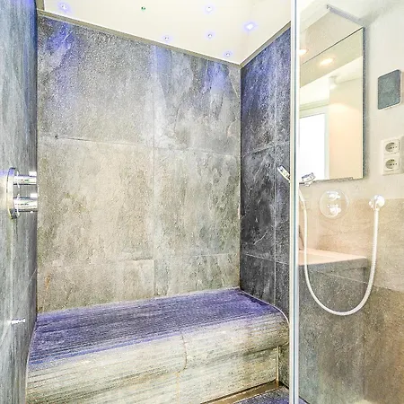 Promenadenvilla 03 04 Apartament *